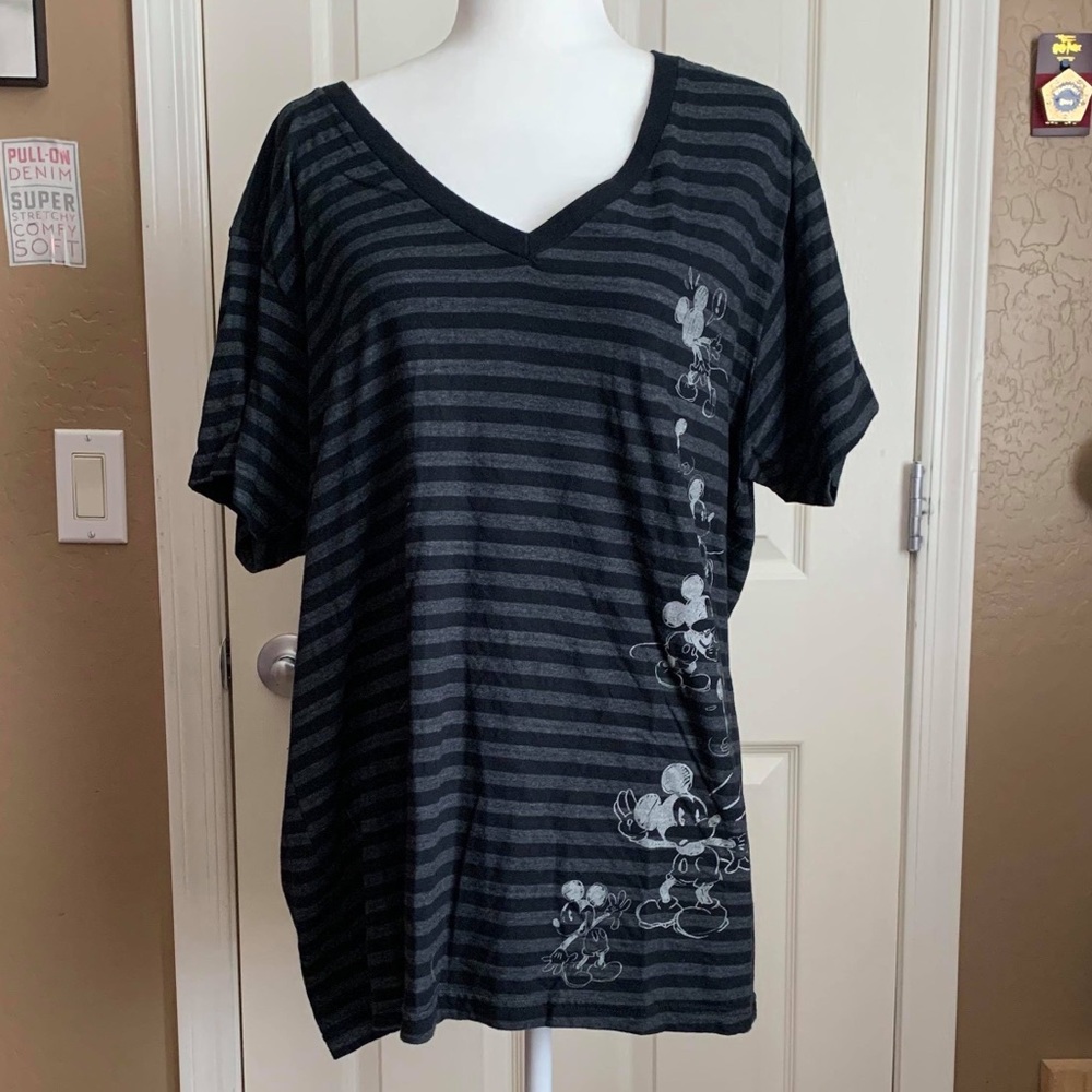 Grey and black striped T-shirt Mickey Mouse